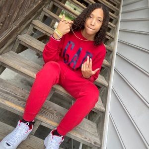 Meet your Posher, Kaleigh